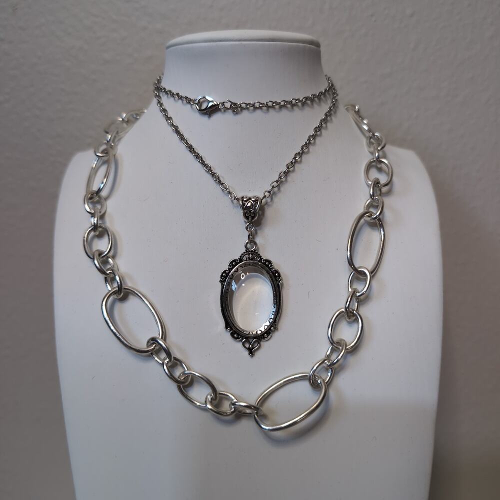 Silver Tone Chunky Link Chain and Pendant Necklace Set